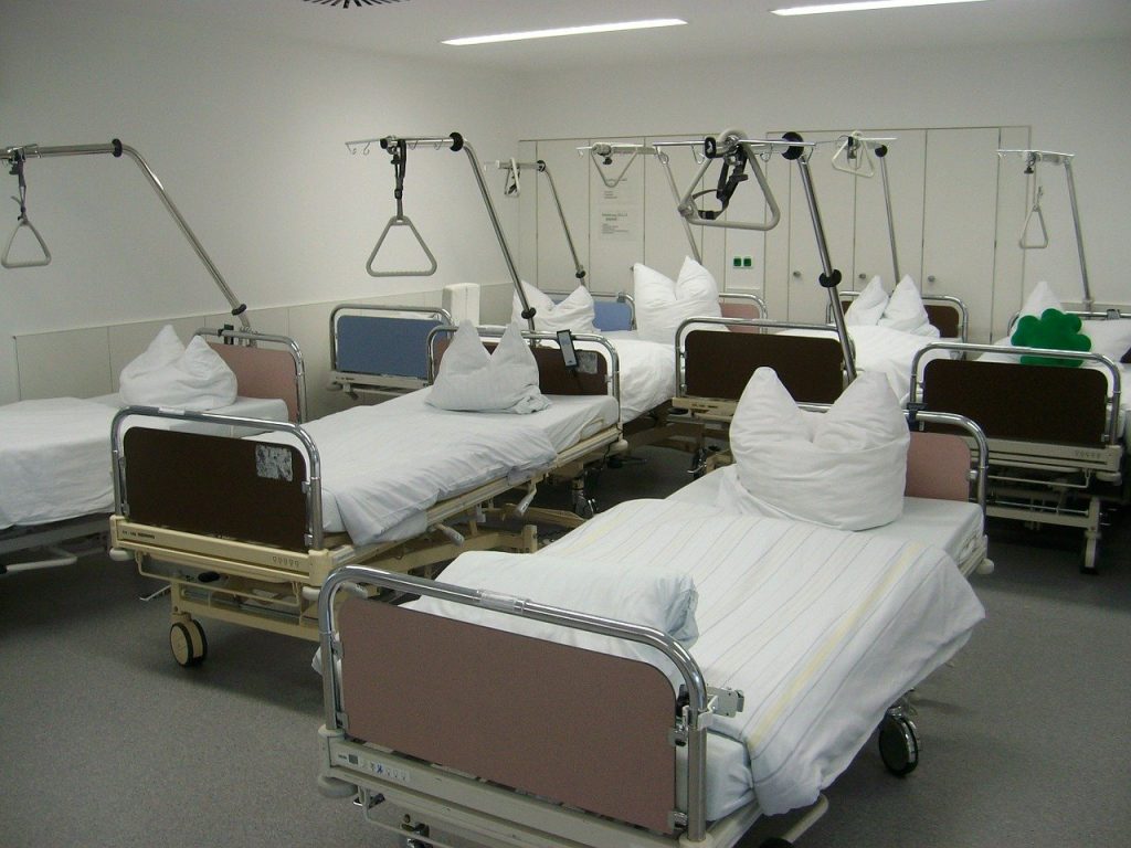 hospital, bedside, beds-423751.jpg